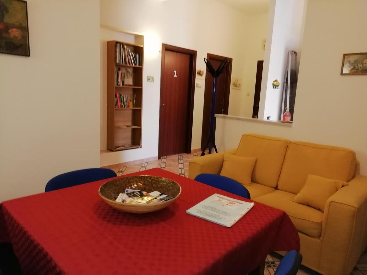 מלון פלרמו Casa Claudia מראה חיצוני תמונה