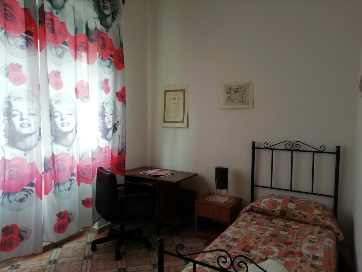 מלון פלרמו Casa Claudia מראה חיצוני תמונה